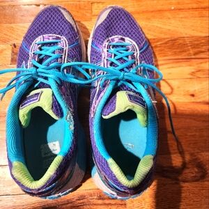 Brooks Adrenaline GTS